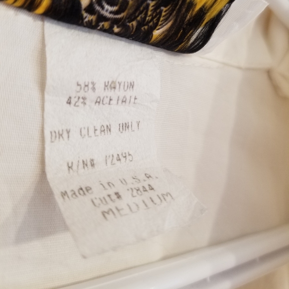 Vintage And How! Lace/Button-Up Blouse - Picture 5 of 8